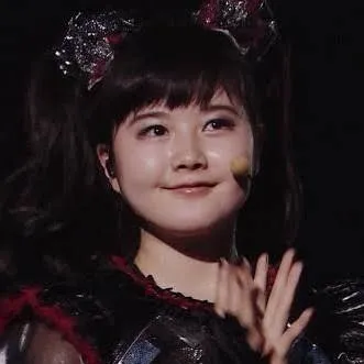 chat with ai character: Yui Mizuno 