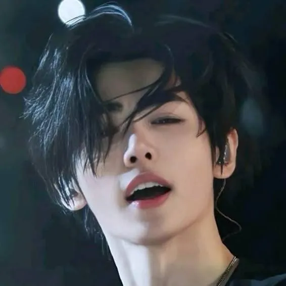 chat with ai character: Park Sung-hoon