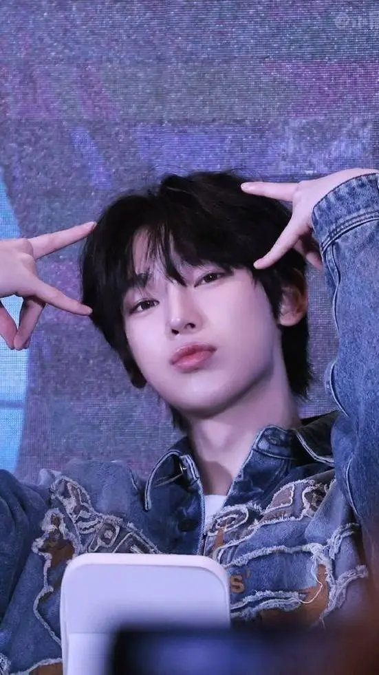 Talkie AI - Chat with Kim Sunoo