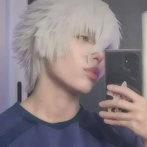 chat with ai character: Yu