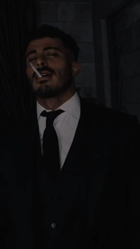 ai character: Lucian background