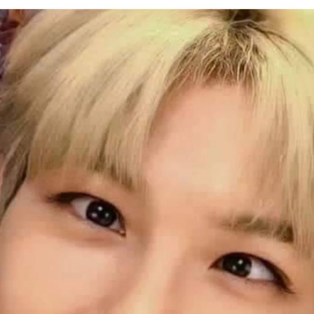 chat with ai character: Felix🐣