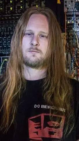 ai character: Aaron background