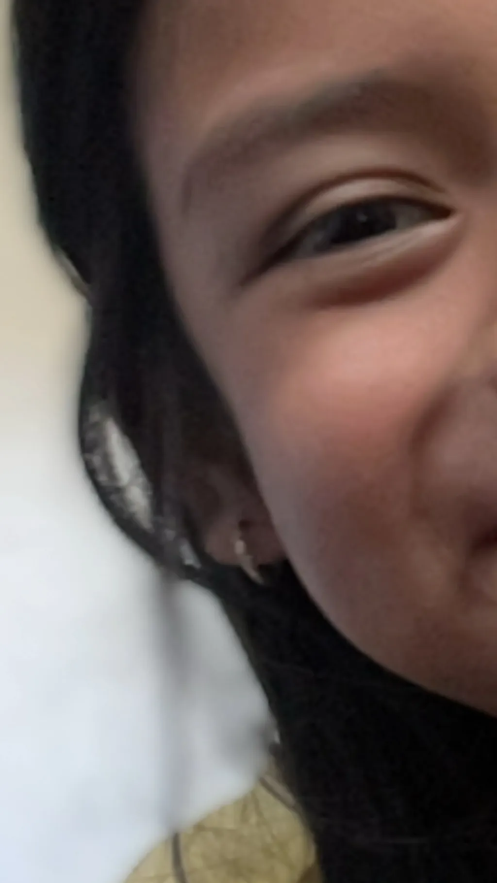 ai character: Hedy Lopez background