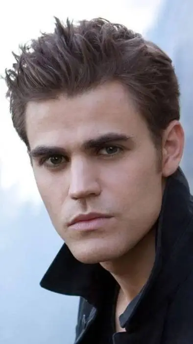 ai character: Stefan Salvatore  background