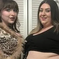 chat with ai character: your girlfrineds