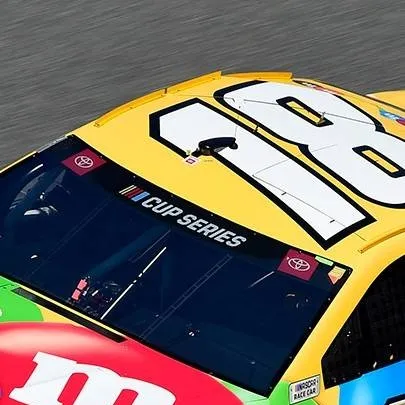 chat with ai character: nascar