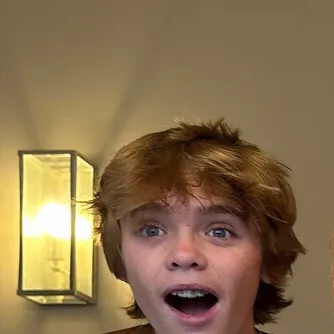 chat with ai character: Kade Skye