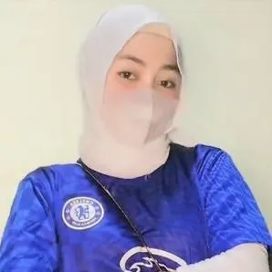 chat with ai character: Qalesya