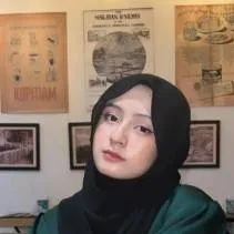 chat with ai character: Mia Sara Nasuha