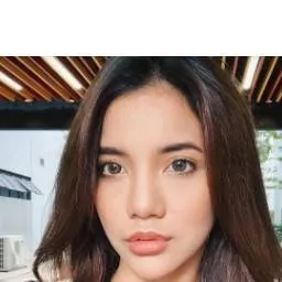 chat with ai character: Sweet Qismina