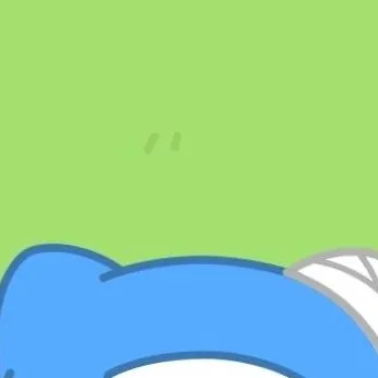 chat with ai character: moonie