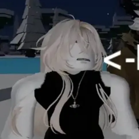 chat with ai character: leooh