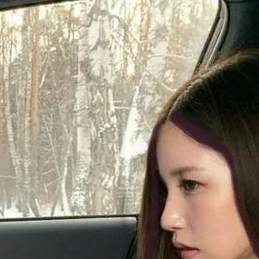 chat with ai character: Elisse 