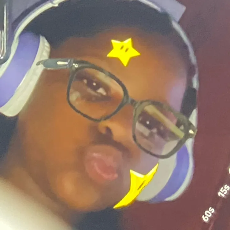 chat with ai character: Miya