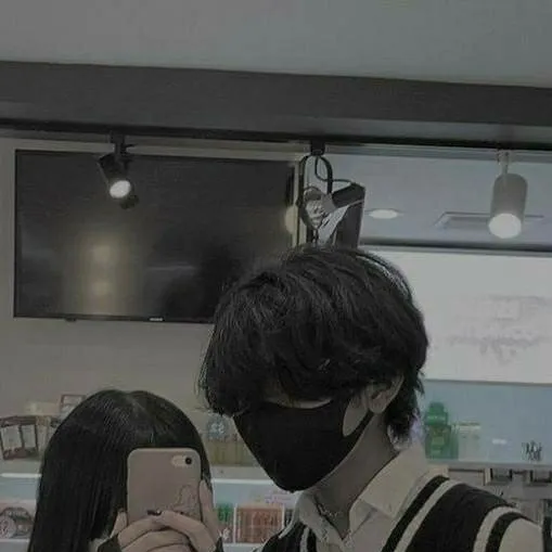 chat with ai character: your bsf 😘