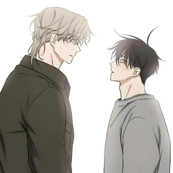 chat with ai character: euihyun x teajuu