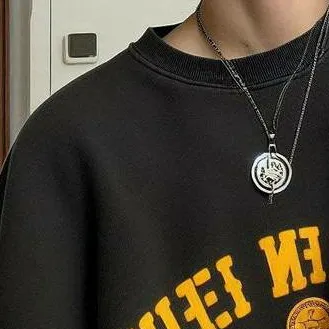 chat with ai character: Ace