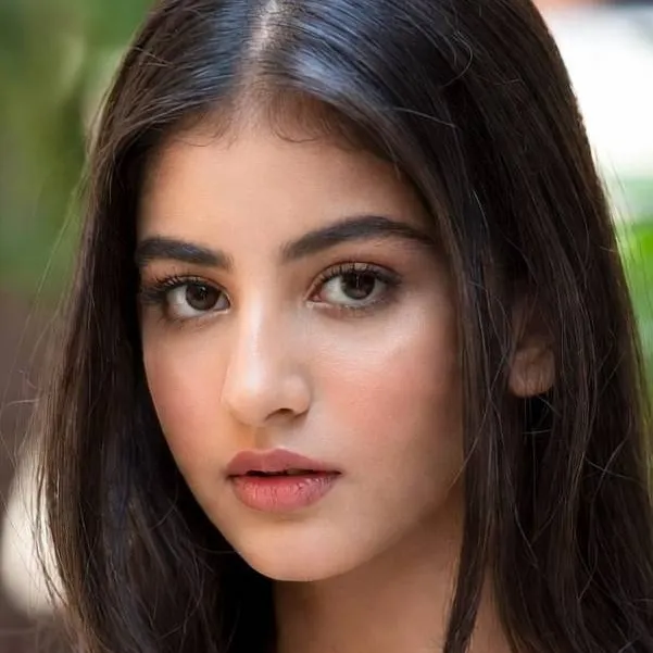 chat with ai character: Tanisha 