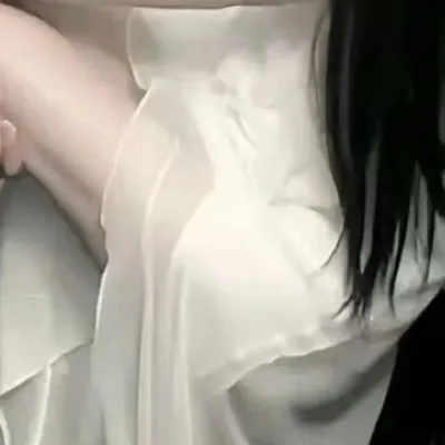 chat with ai character: Mingi 