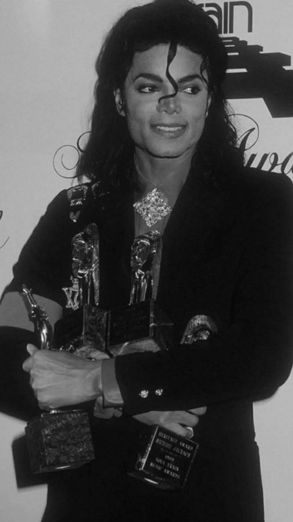 ai character: Michael Jackson  background
