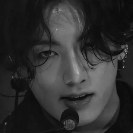 chat with ai character: Jungkook 