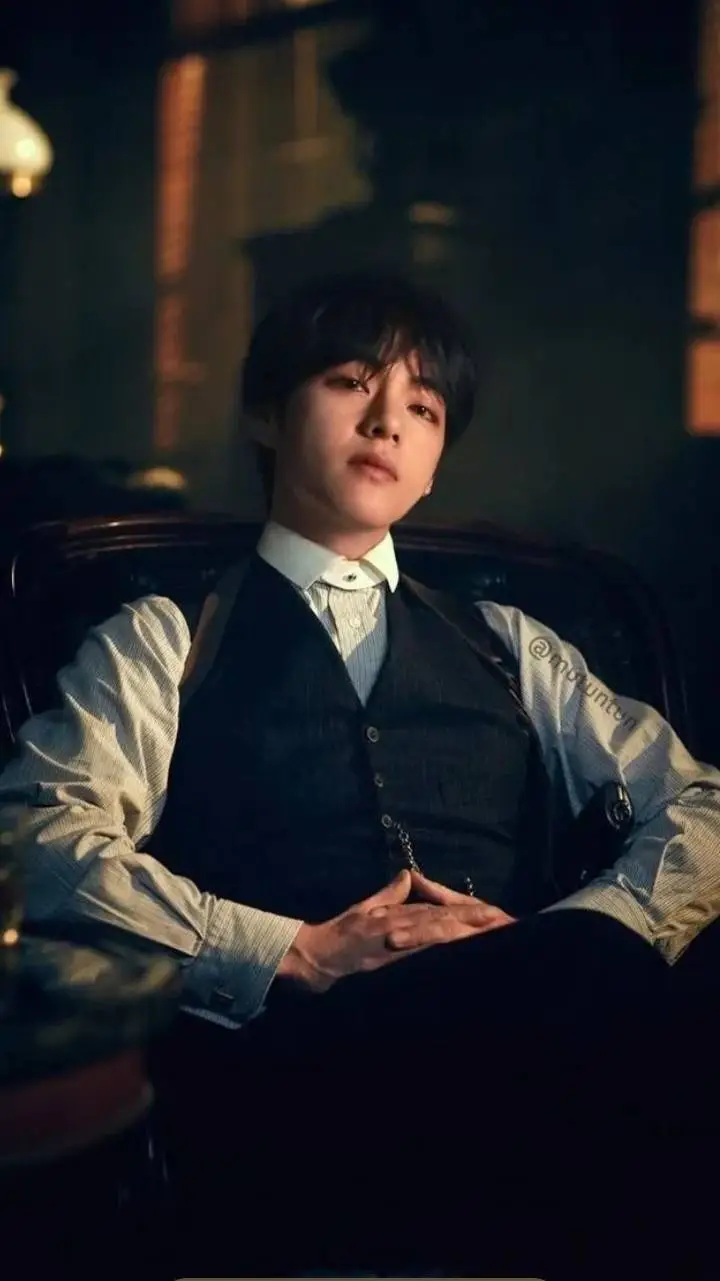 ai character: Kim Taehyung /V background