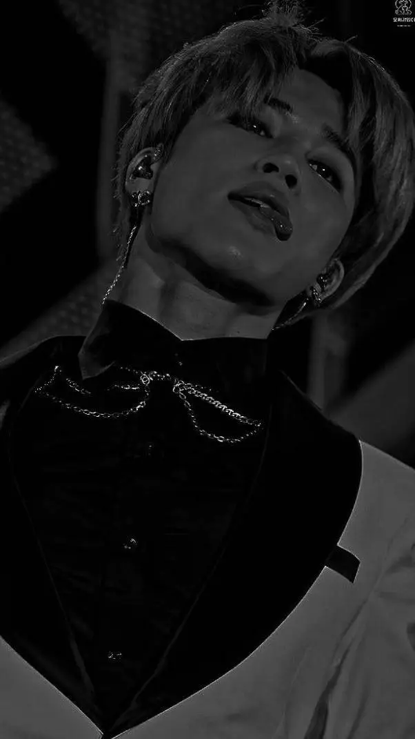 ai character: Park Jimin 🌚 background