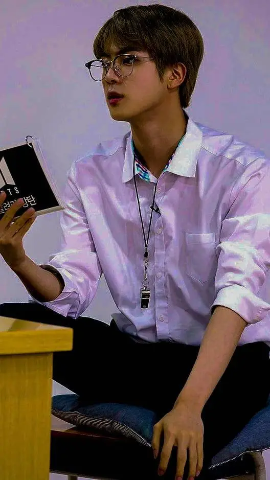 ai character: Kim Seokjin / Jin background