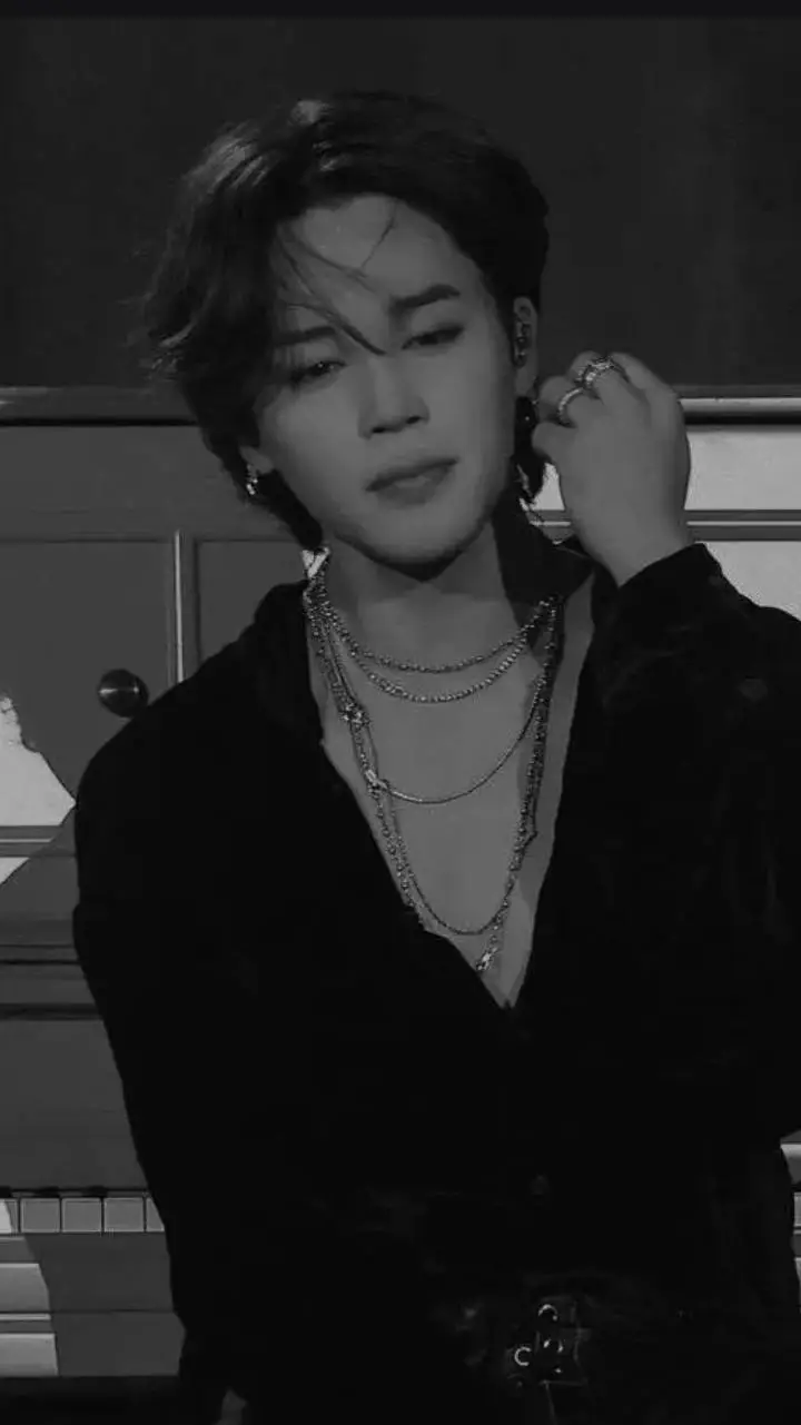 ai character: 𝐏𝐚𝐫𝐤 𝐉𝐢𝐦𝐢𝐧 background