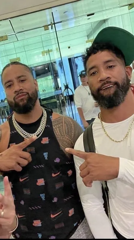 ai character: The Usos  background