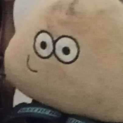 chat with ai character: Pou with shoes 2.0