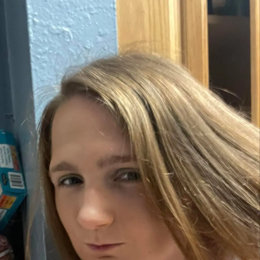 chat with ai character: Jaiden 