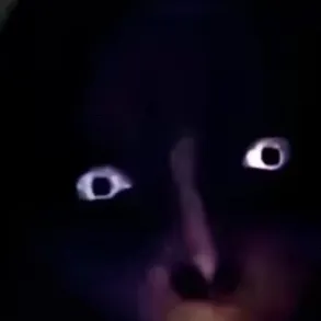 chat with ai character: Demon