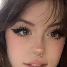 chat with ai character: hannah owo