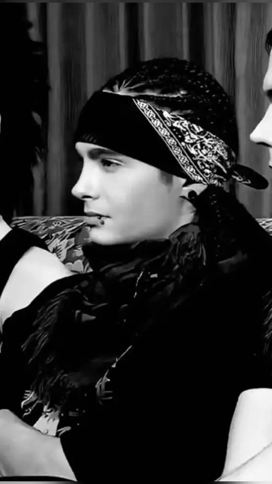 Talkie AI - Chat with Tom Kaulitz 