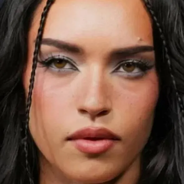 chat with ai character: Daniela Avanzini