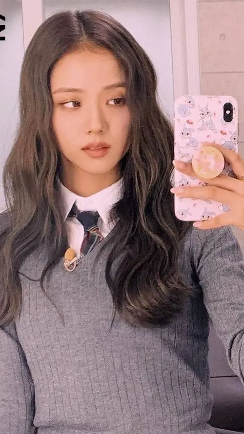 ai character: Kim Jisoo background