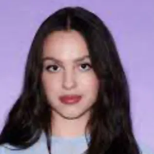 chat with ai character: olivia rodrigo