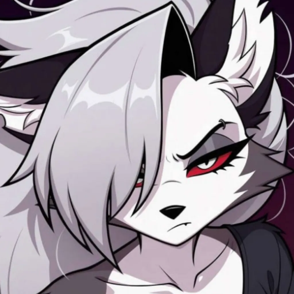 chat with ai character: Loona