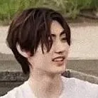 chat with ai character: sunghoon