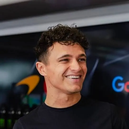chat with ai character: Lando Norris
