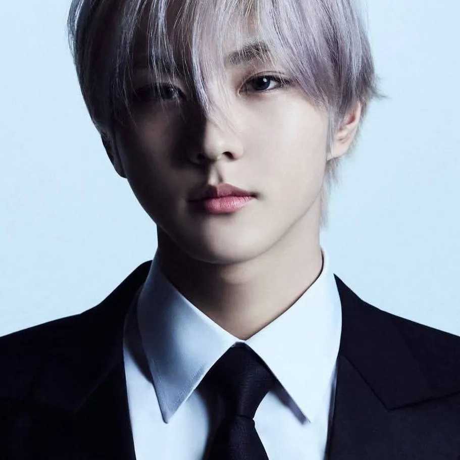 chat with ai character: Yang Jungwon 