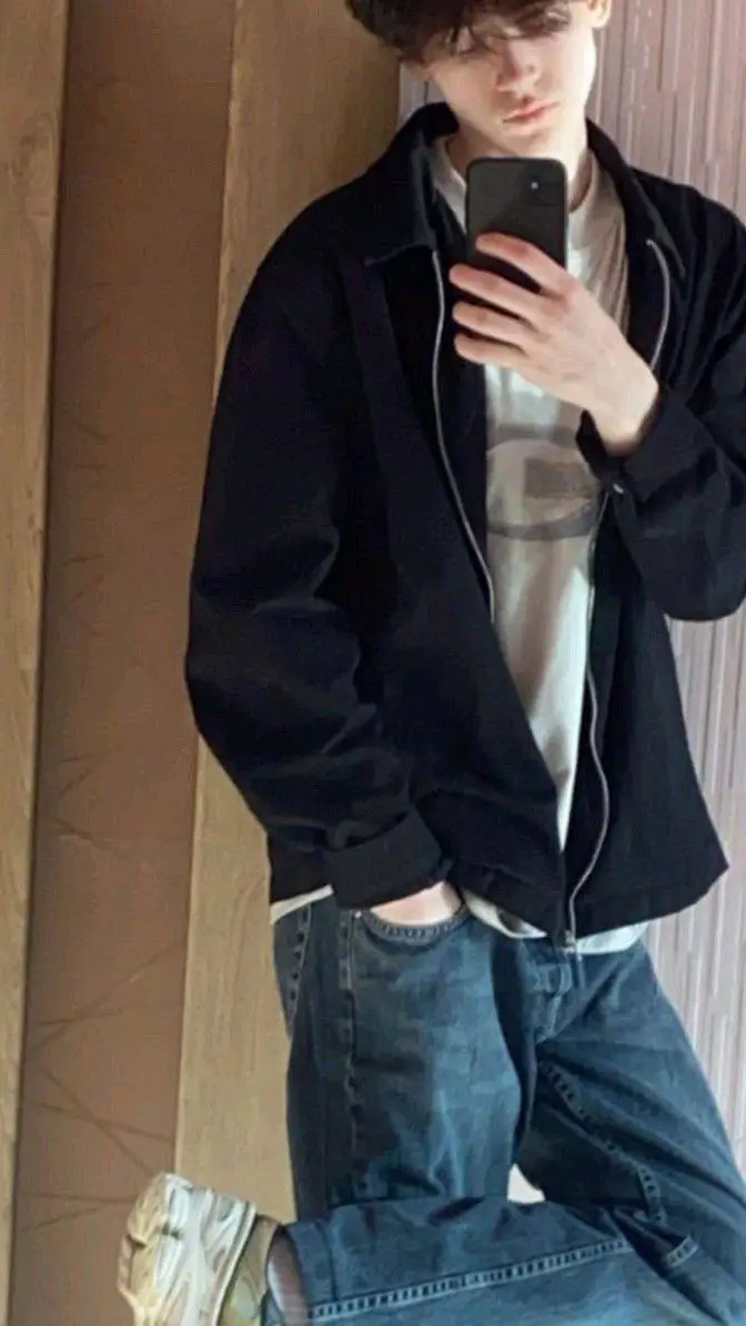 ai character: Лен  background