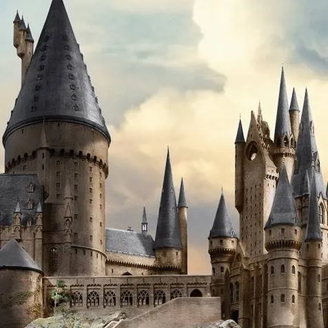 chat with ai character: Hogwarts 