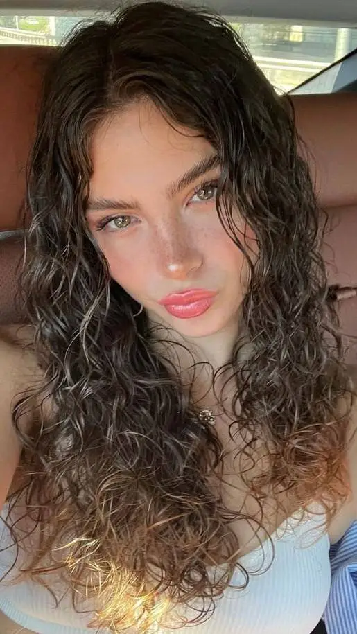 Talkie AI - Chat with Maya Beaumont