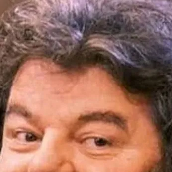 chat with ai character: Hagrid