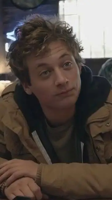 ai character: lip Gallagher background