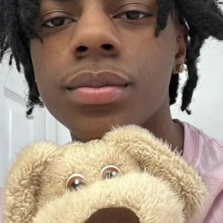 chat with ai character: Ishowspeed