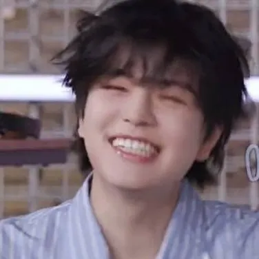 chat with ai character: Seungmin 